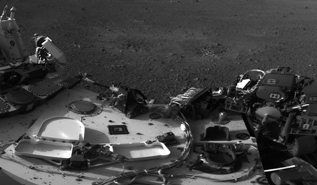 Curiosity Sending Back Color Photos, Panoramas Even!