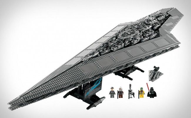 Dear LEGO, Stop Fulfilling My Dreams With Expensive Toys!
