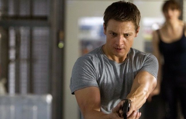 The Bourne Legacy Review:  A Worthy Entry